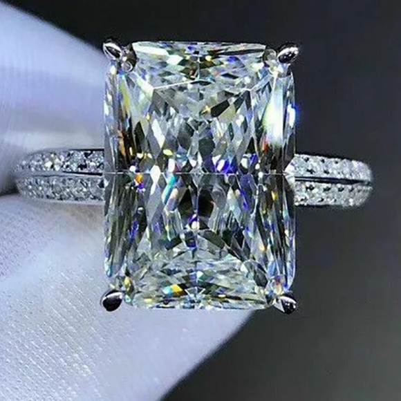 Sterling Silver 6ct Engagement Ring - Picture 3 of 4